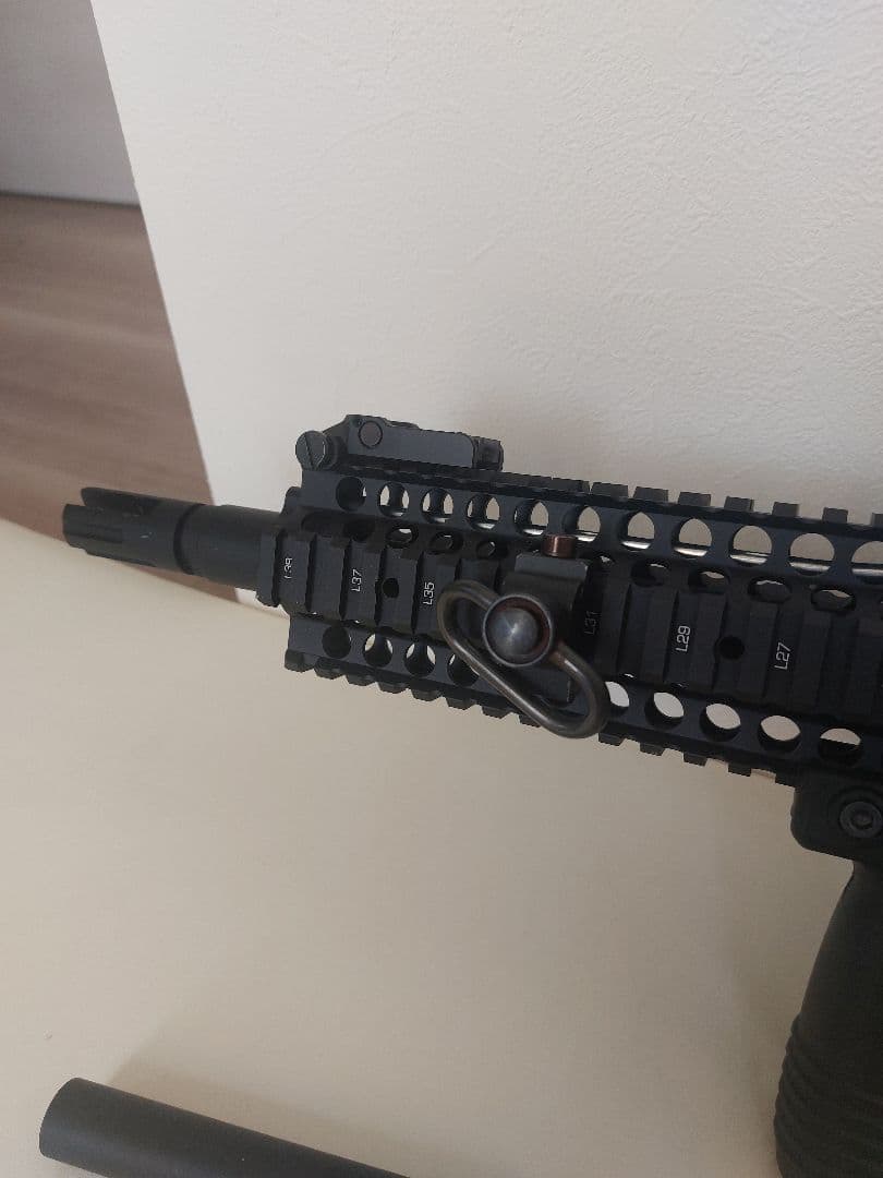 東京マルイ レシーライフル　次世代電動ガン