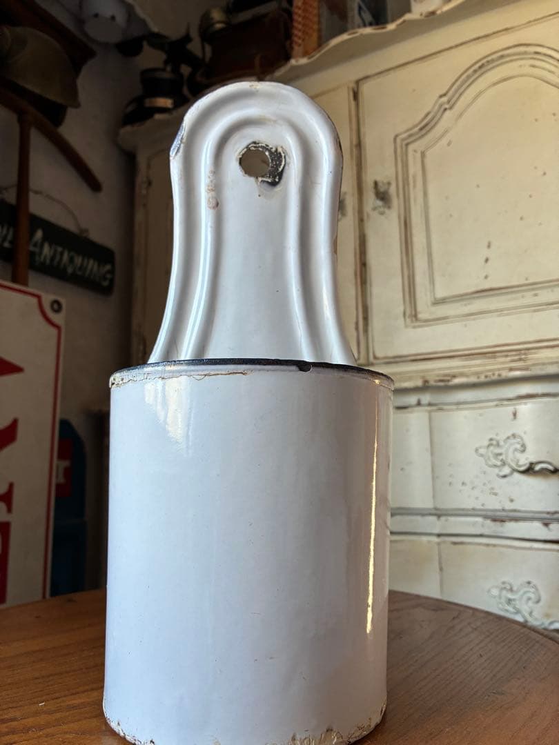 フランス　アンティーク　ホーロー　壁掛け　ブラシホルダー　ホワイト　小物収納レア