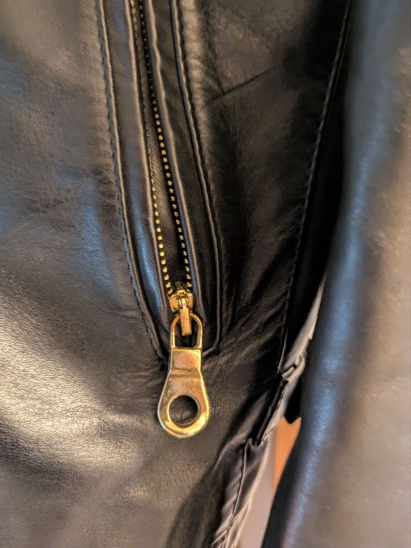 チンクアンタ　ホースレザーライダースジャケット