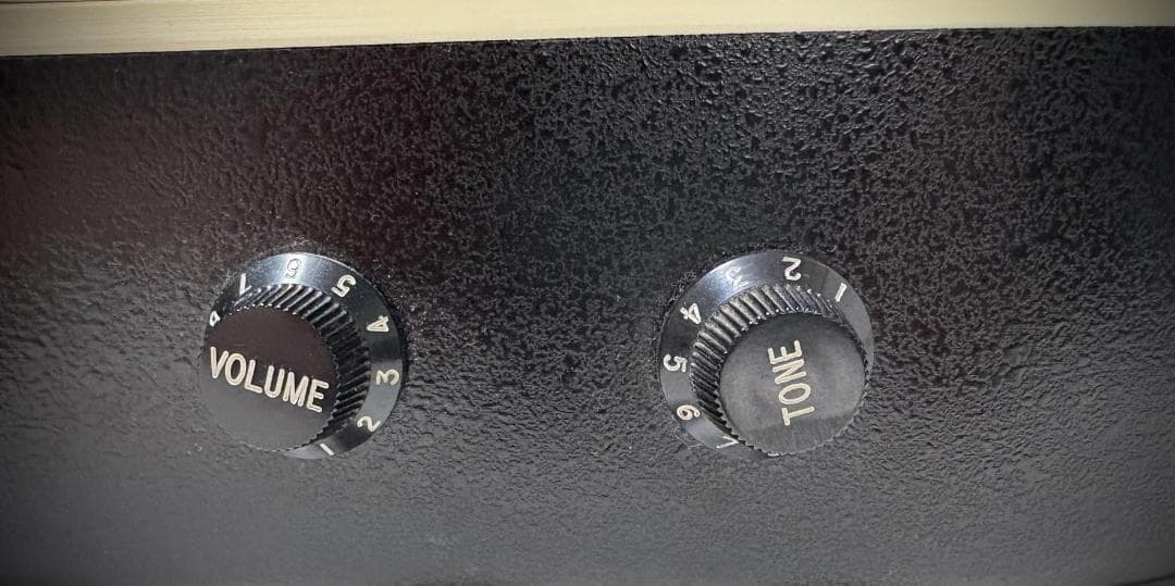 Y【中古品】ARIA AMB-35(RS) 電池不要のエレアコ アリア