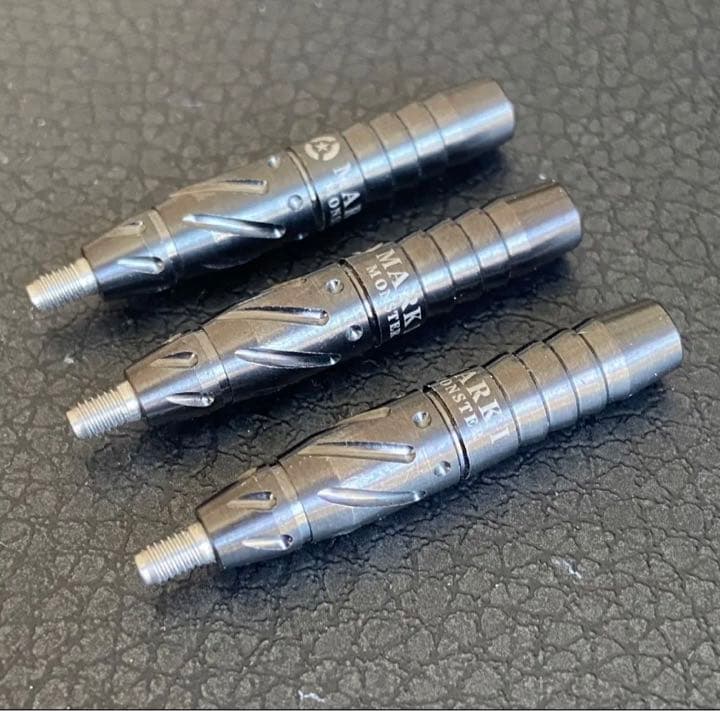 Monster マークアラビス　ダーツ