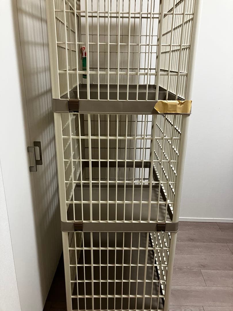 ベージュ 3段式キャットケージ プラゲージ