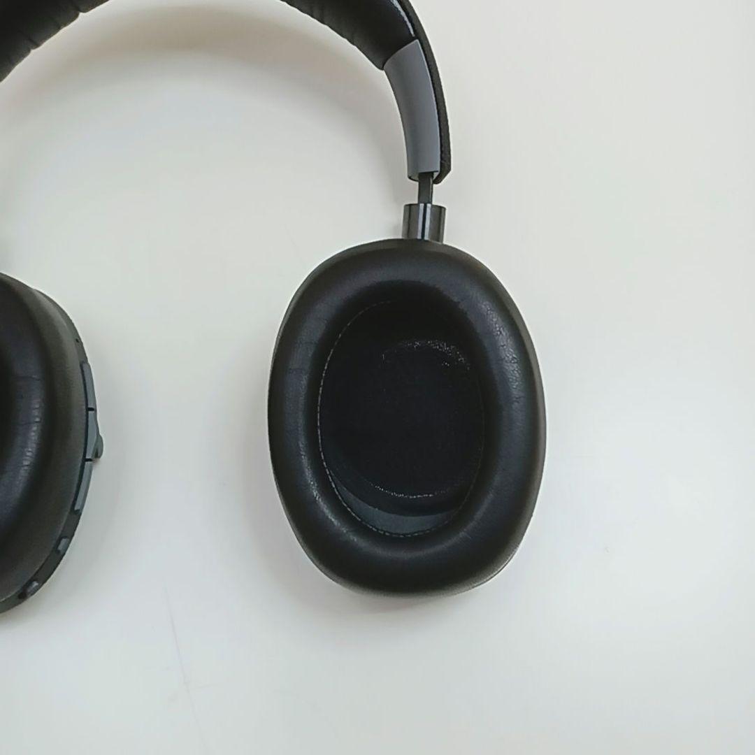 Bowers & Wilkins PX ノイズキャンセリングヘッドフォン