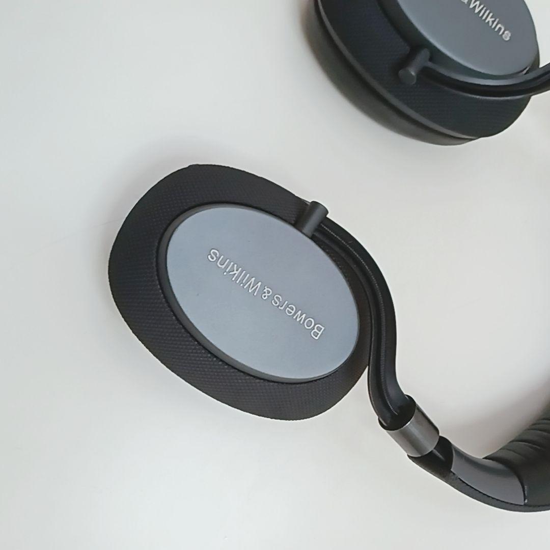 Bowers & Wilkins PX ノイズキャンセリングヘッドフォン