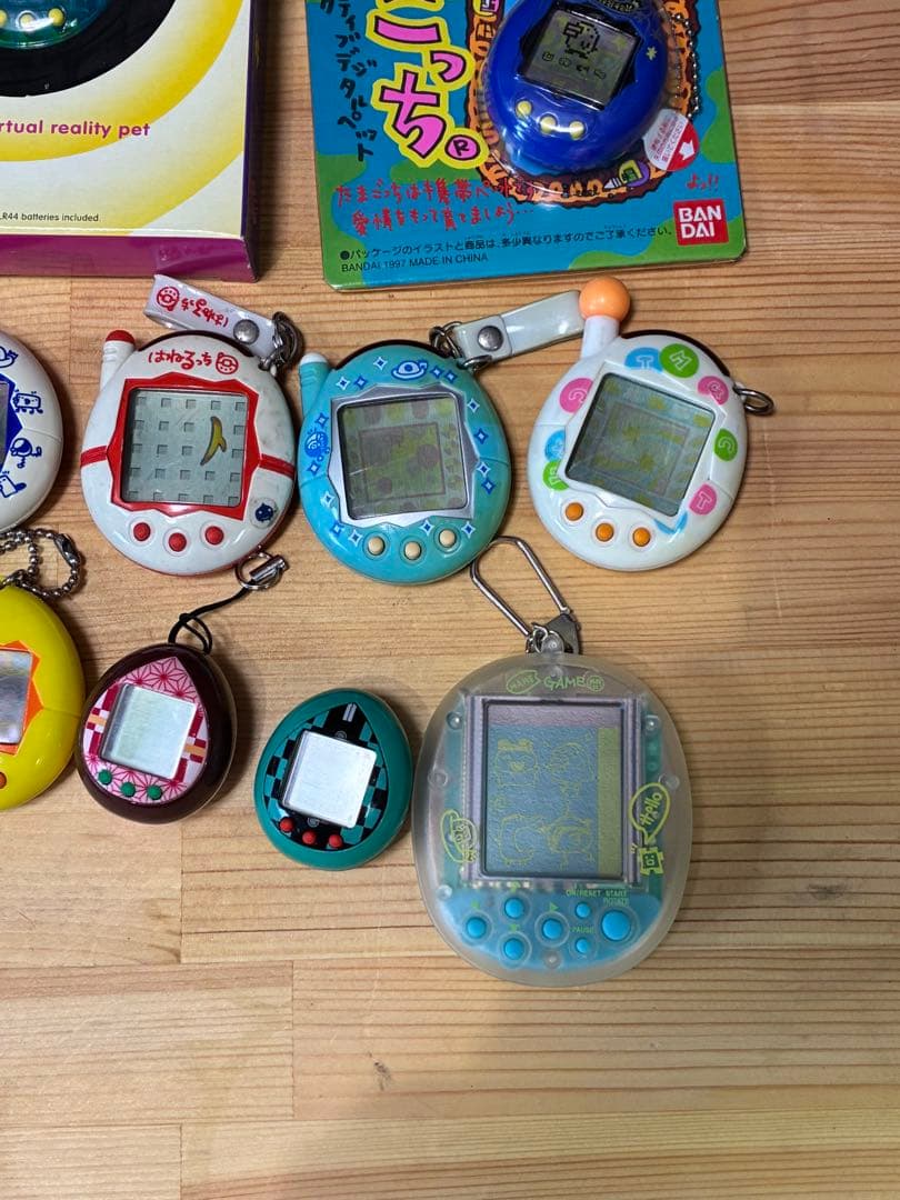 たまごっち　いろいろ　まとめて　未使用品含む