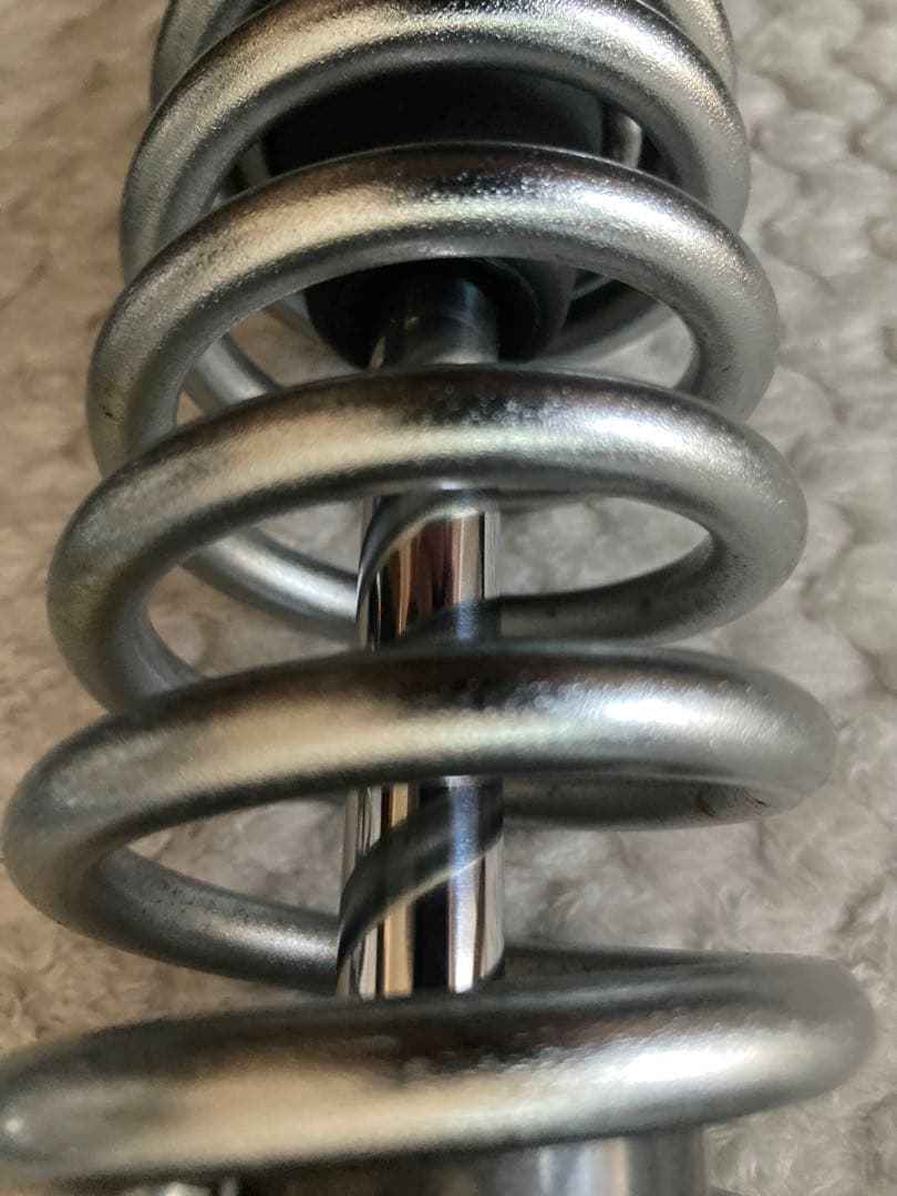 【中古】カワサキ　ゼファー1100　リアサスペンション　左右　純正