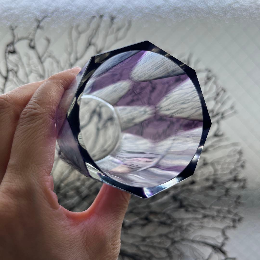 骨董　時代ガラス　紫色被せダイヤ綴り　大正浪漫　モダン切子　コップ　ウラン ２客