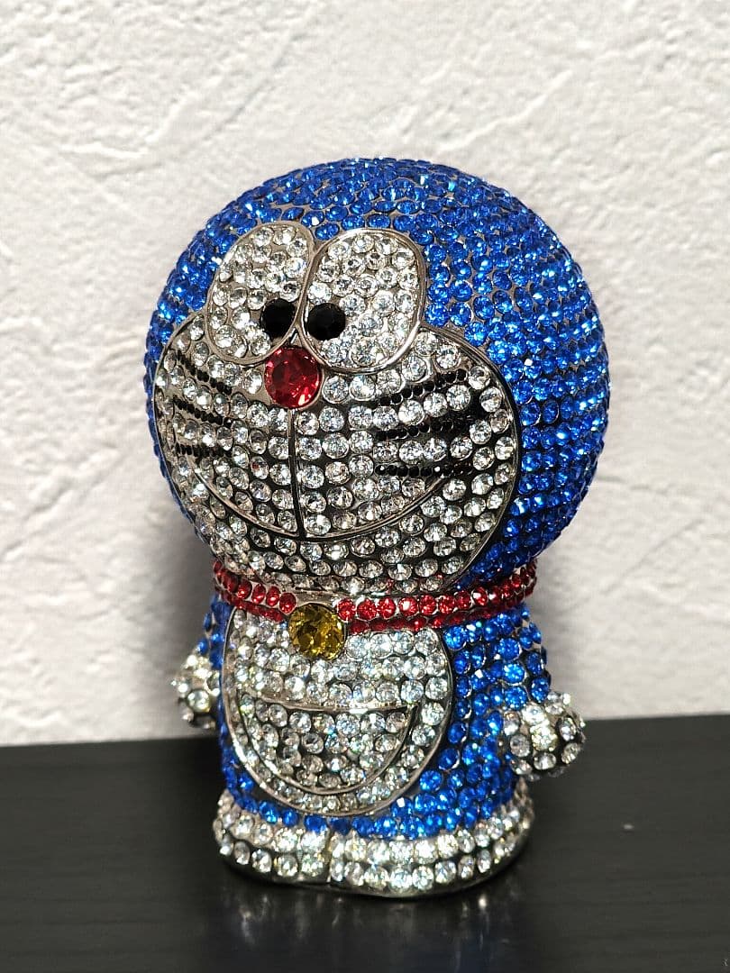 ドラえもん クリスタルフィギュア