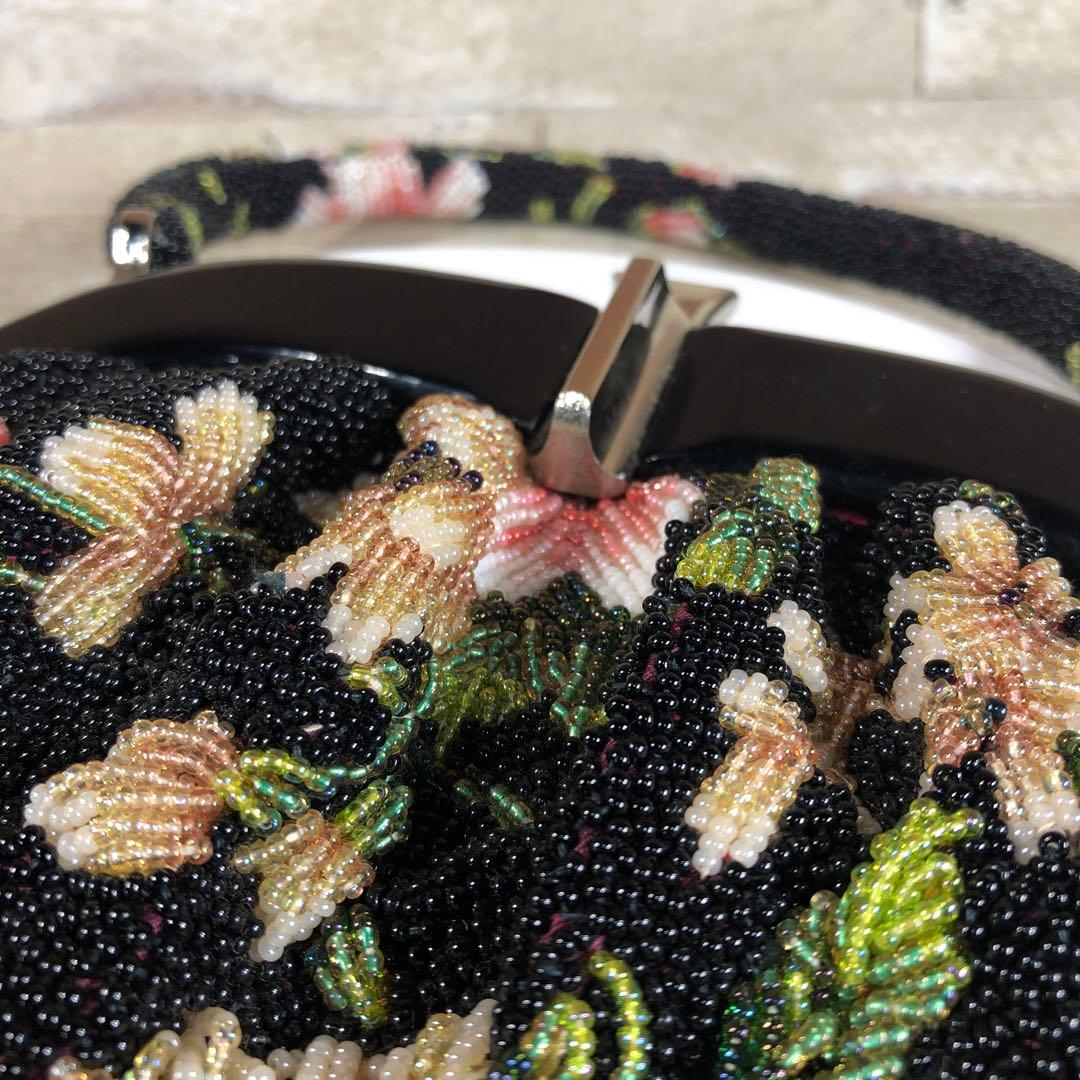 昭和ロマン　がま口　花柄刺繍 ビーズハンドバッグ 黒