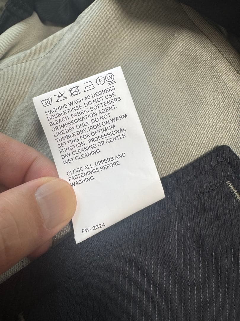 Acronym アクロニウム P30AL-DS サイズL