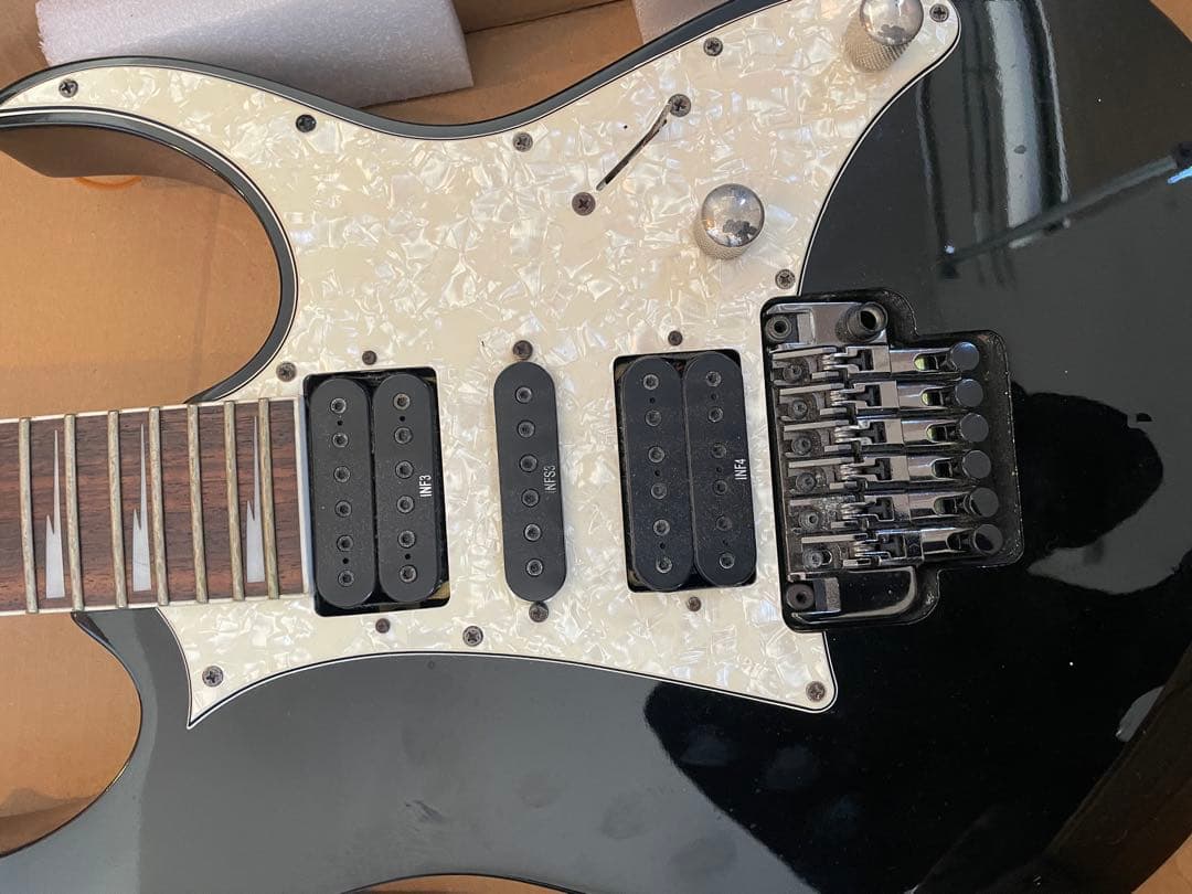 m*3様 Ibanez エレキギター 【ケース付き】　RG450DX