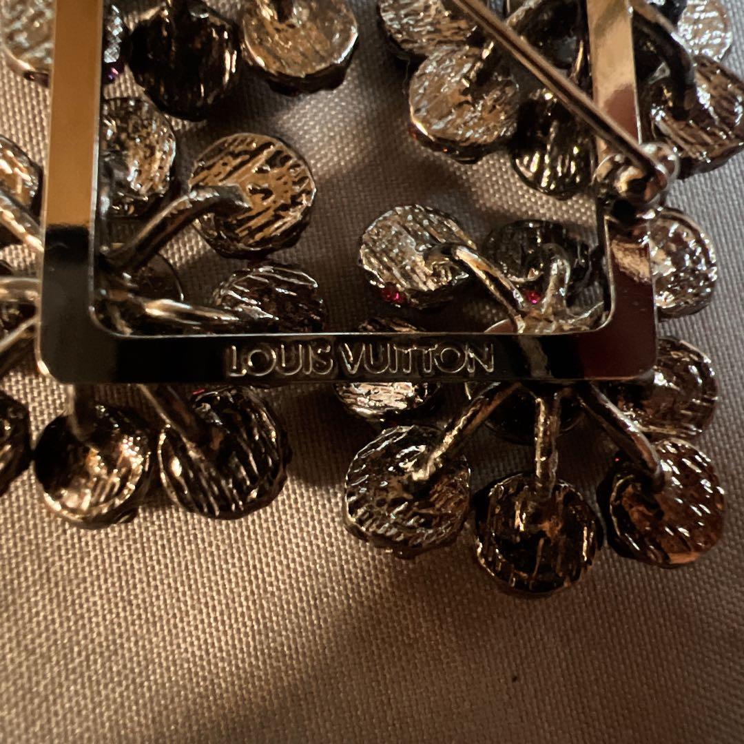 ルイヴィトン ミルエウンヌ GP×ラインストーン ブローチ シルバー