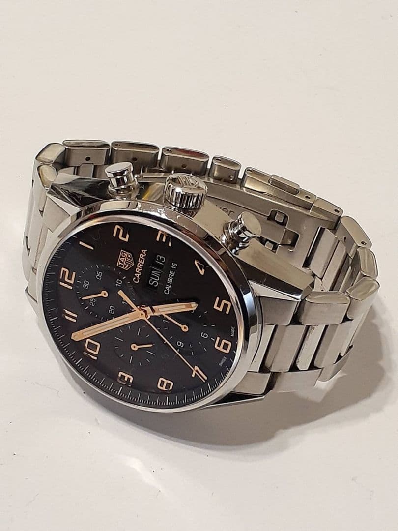 年末大特価！　タグホイヤー CV2A1AB カレラ キャリバー16 メンズ腕時計