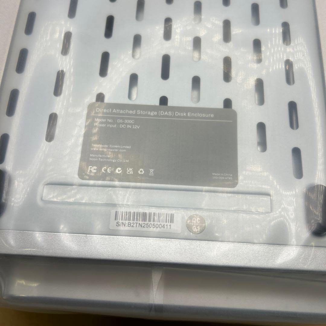 TERRAMASTER テラマスター D5-300C 5ベイH DDケース