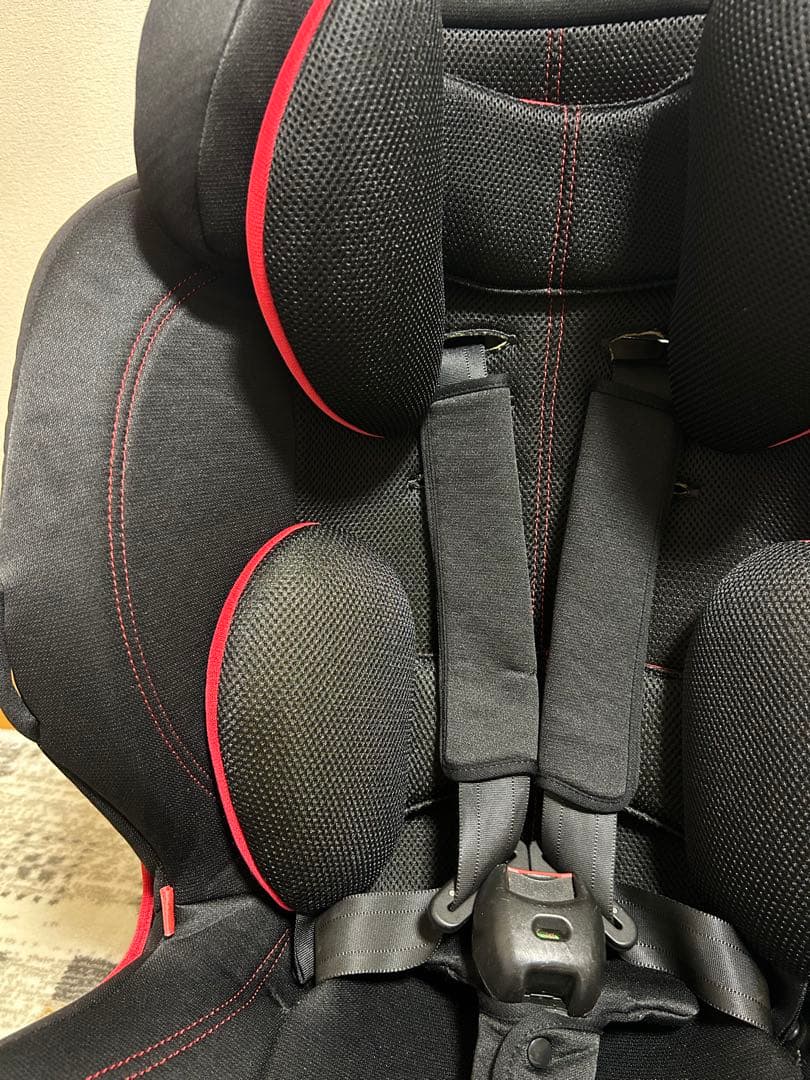 【美品】エールベベ スイングムーンプレミアムS ジュニアシート