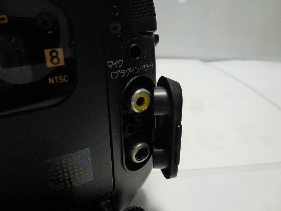 希少　大人気　動作品　SONY　CCD-TR212　ビデオカメラ　8mmテープ