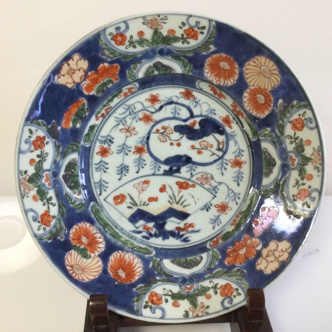 古伊万里焼 錦絵皿 時代物 江戸期 皿立て付 飾り皿 骨董 M