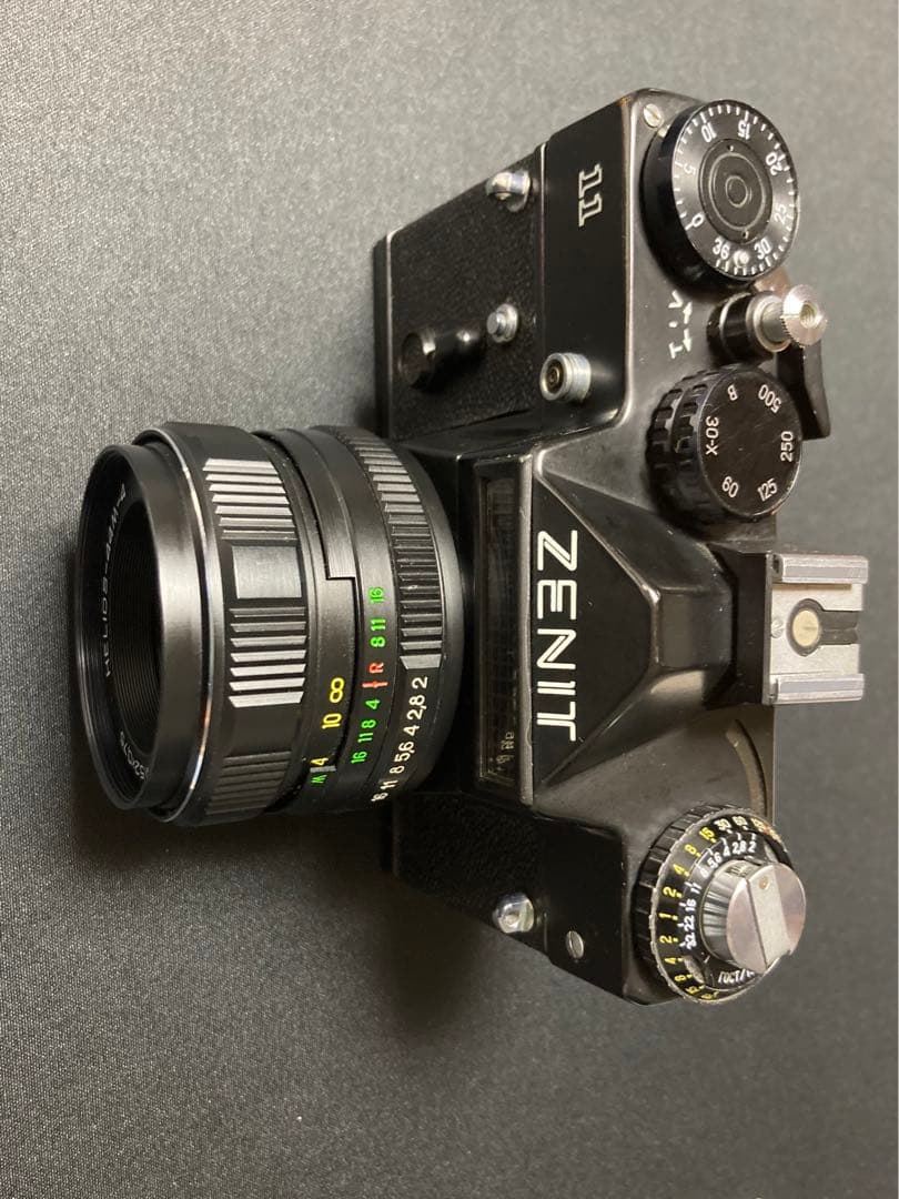 ZENIT 11・フィルムカメラ ＋ レンズhelios 58mm f2film