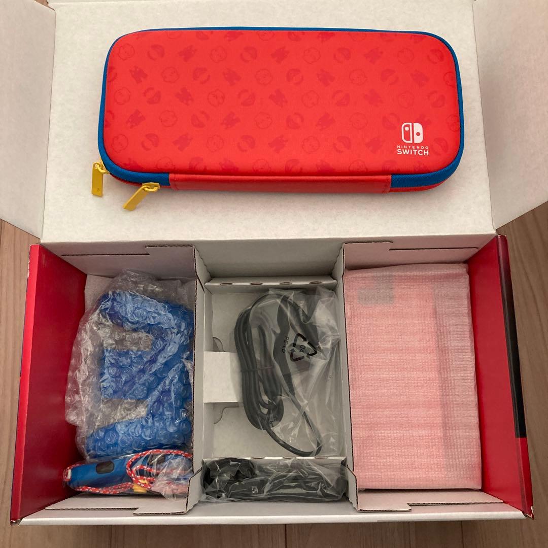 switch マリオ　レッド　& ブルー　セット