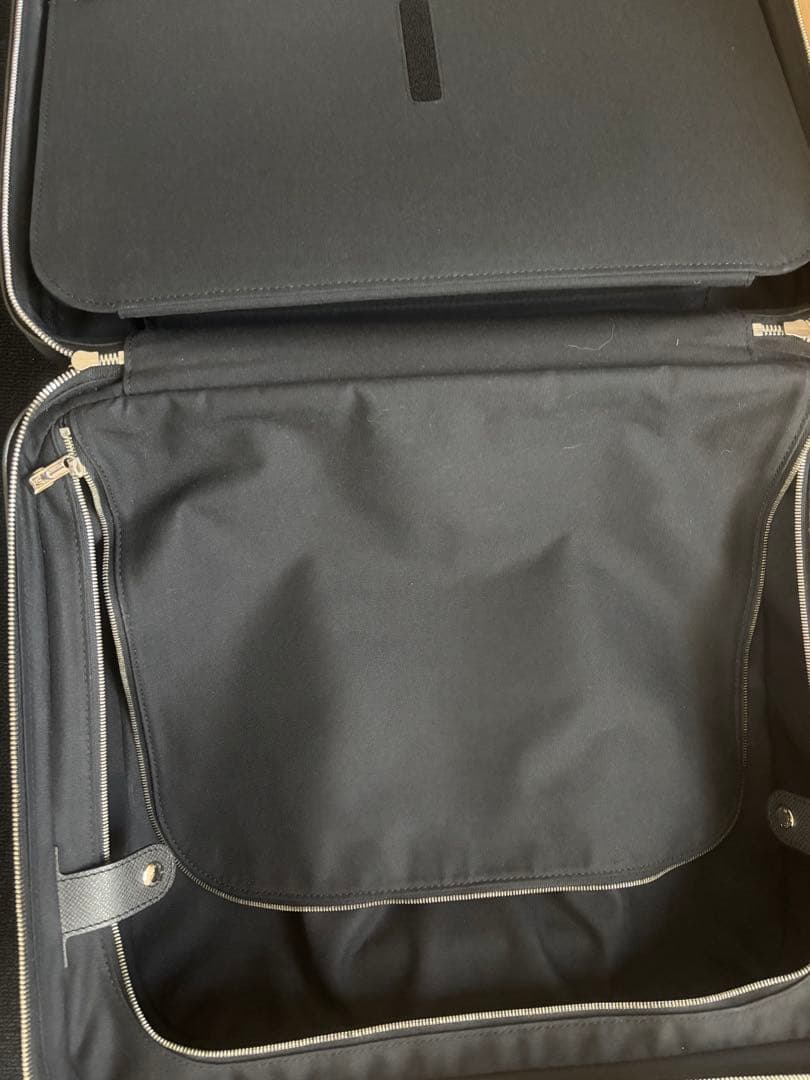 sahara　LOUIS VUITTON キャリーケース タイガ