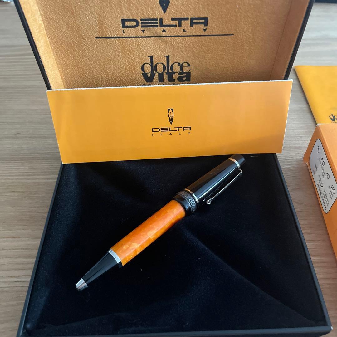 デルタ　ボールペン