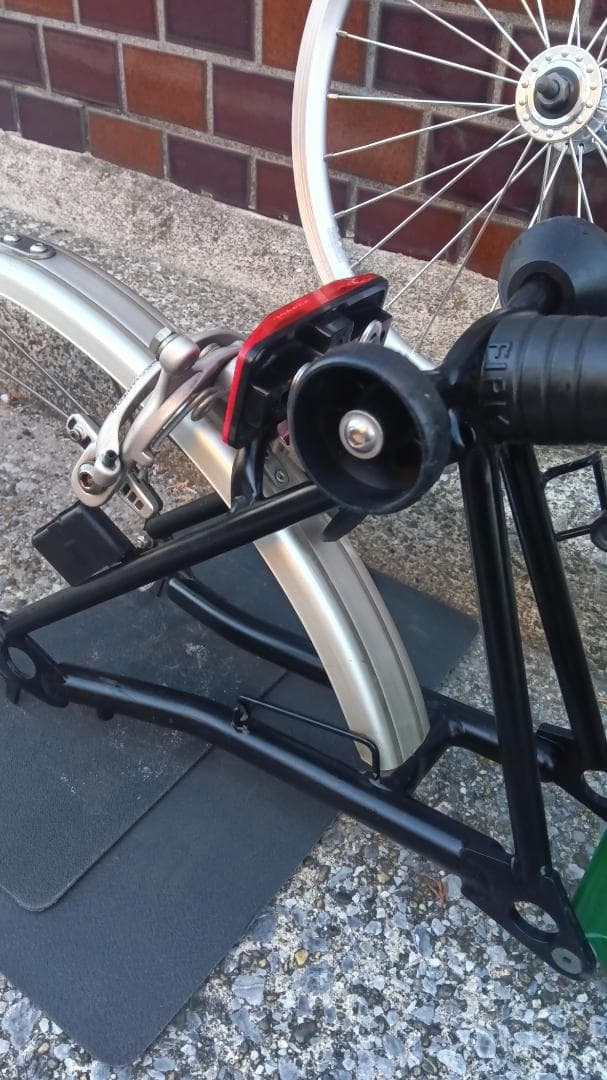 BROMPTON　ブロンプトン　只今オーバーホール中　現車確認必須