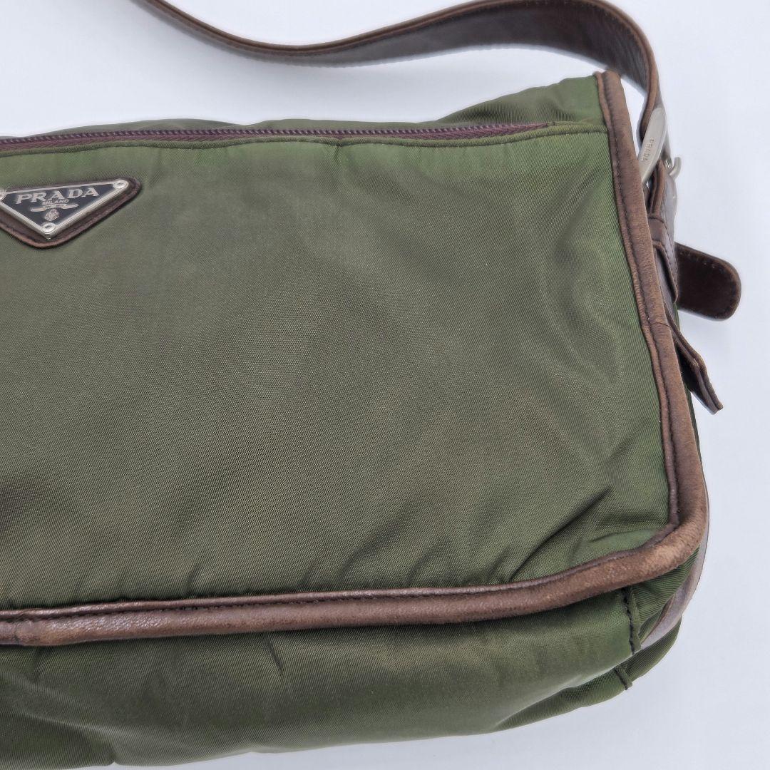 【良品】PRADA ナイロン ショルダーバッグ グリーン ヴィンテージ 肩掛け