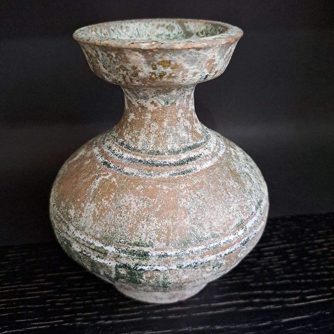 お値下げ中　　発掘品　中国古玩　緑釉銀化　古壺　　一世紀頃　漢時代