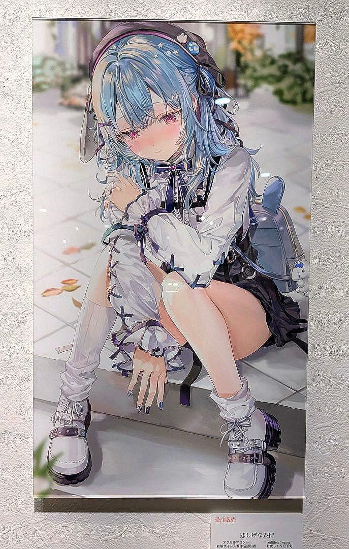 ももこ個展 「arpeggio」 悲しげな表情
