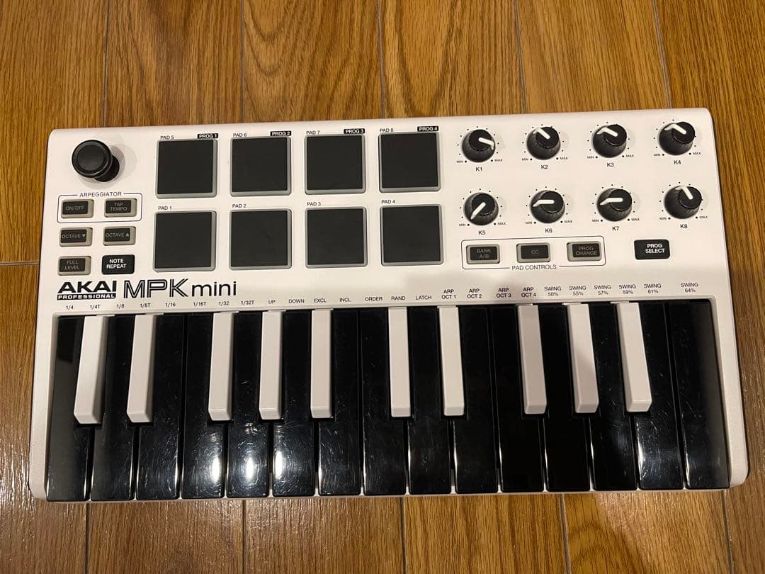 AKAI MPK mini Focusrite セット