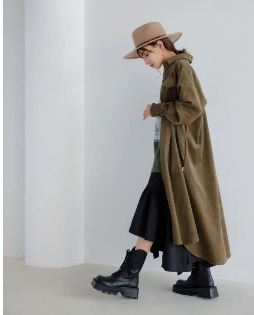 naptime 2022 FW ナップタイム　コーデュロイワンピース　ホワイト