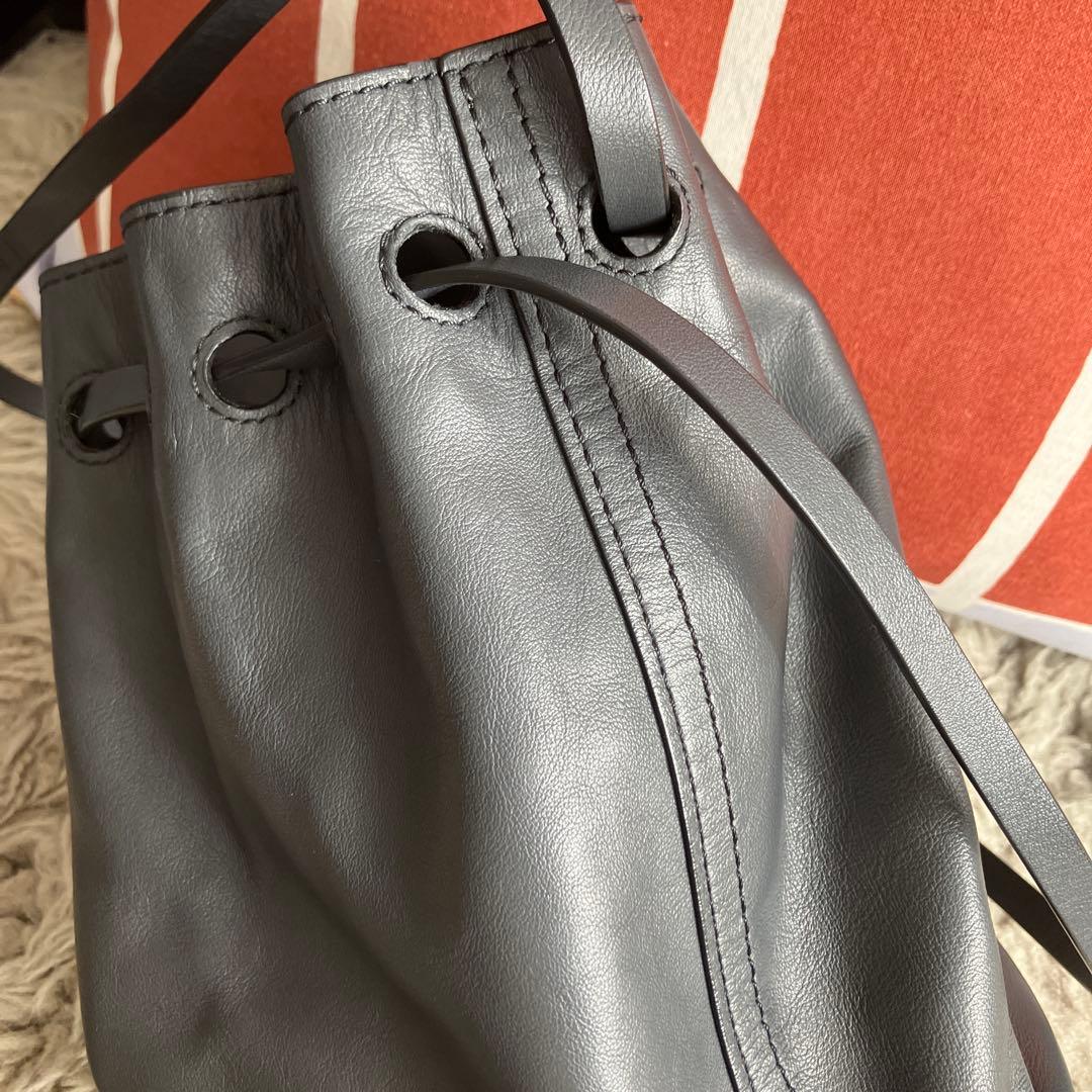 ナッツオルセット　ORESTTO ショルダーバッグ