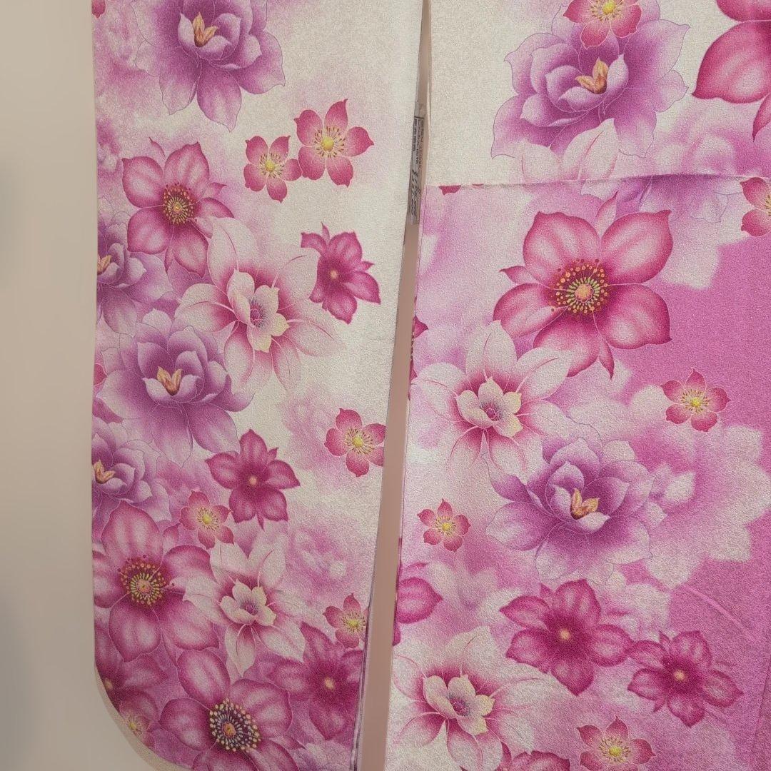 【美品】花柄ピンク振袖 162cm