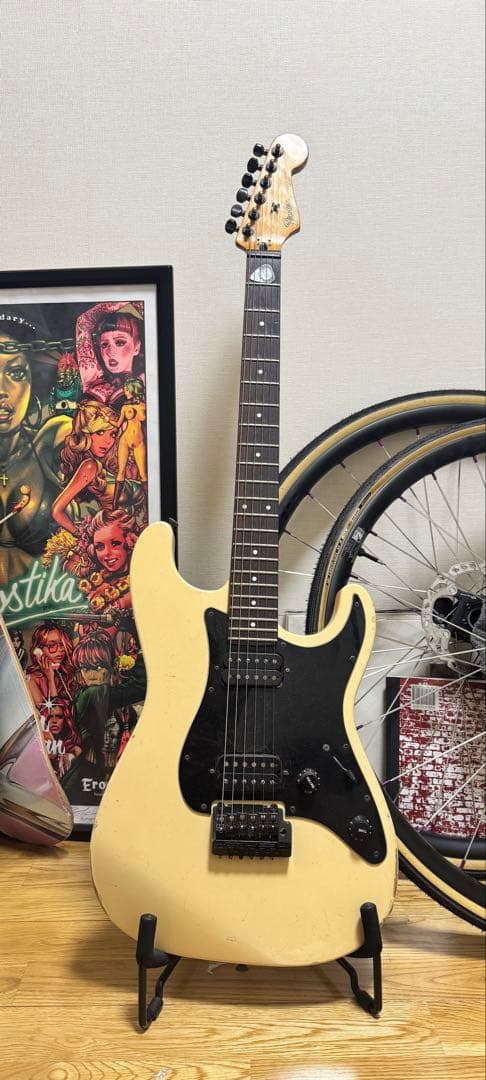 Fender Stratcaster ストラトキャスター　フェンダー