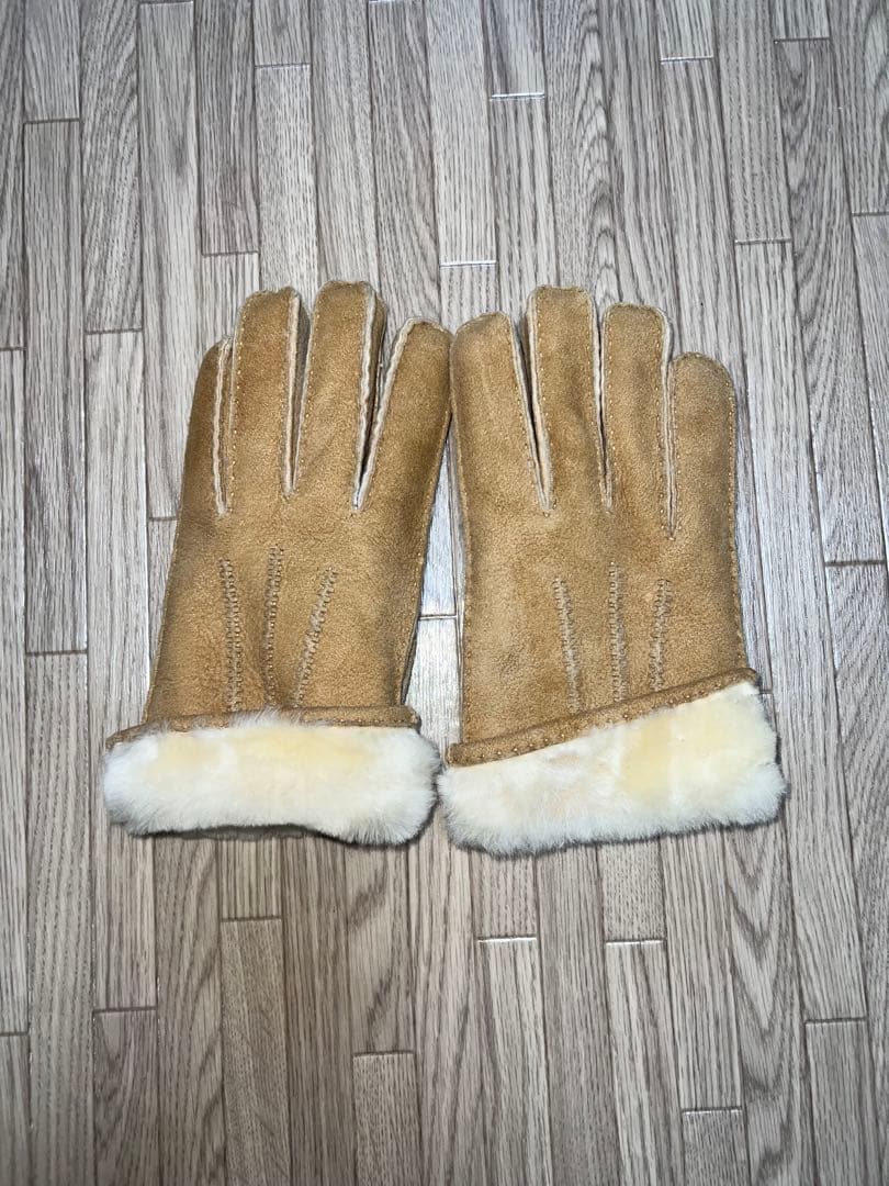 UGG メンズ　ムートン　手袋