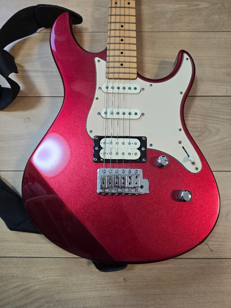 ヤマハ　Pacifica PAC112VM