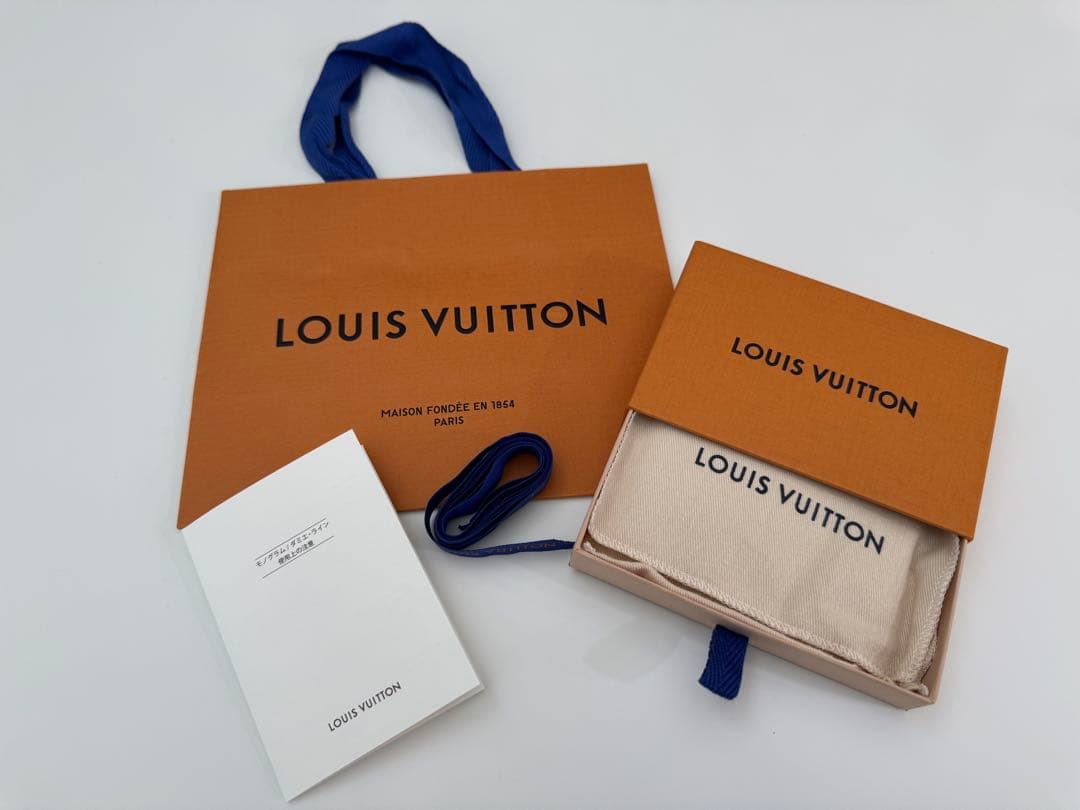 ルイヴィトン　キーケース