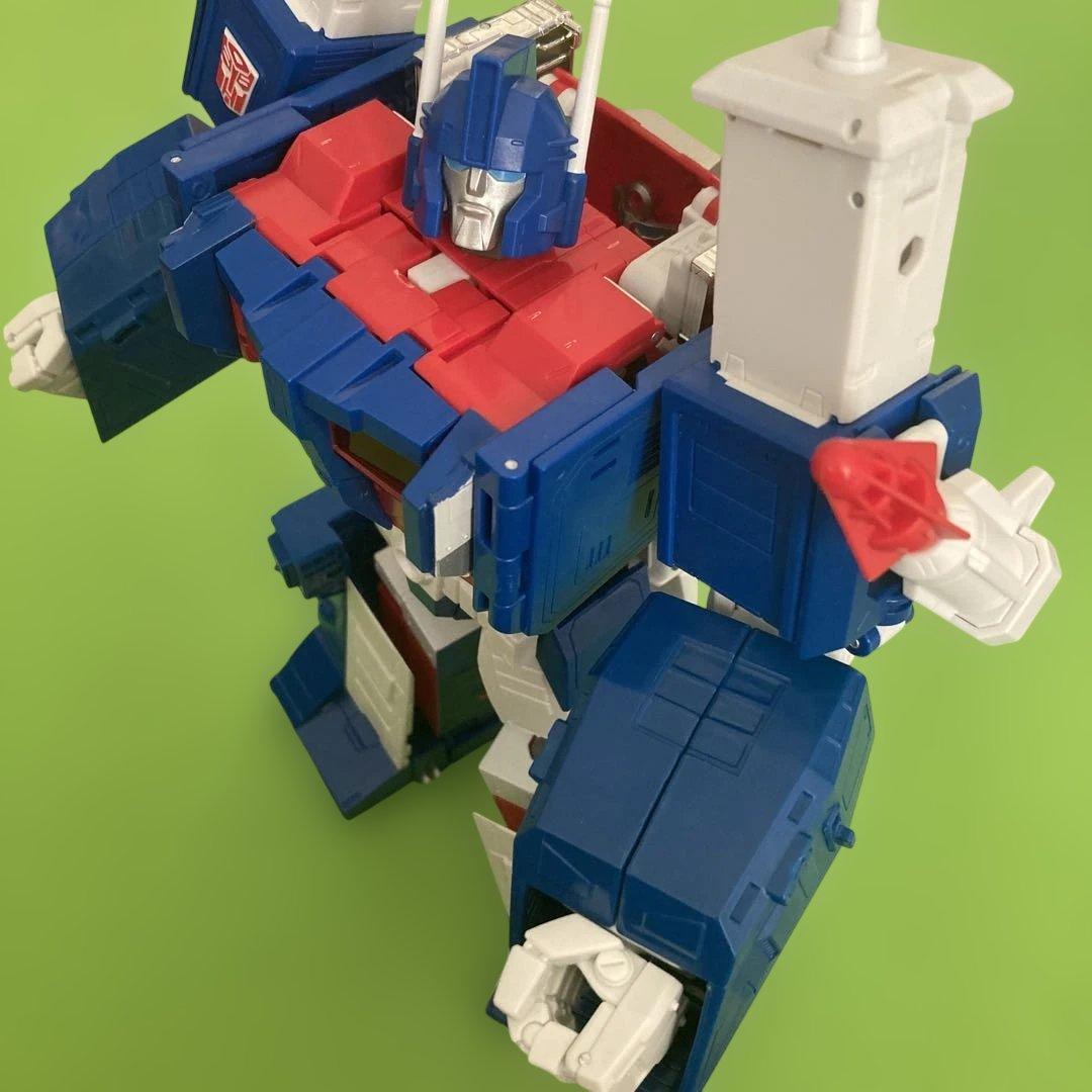 MP-22 ウルトラマグナス　トランスフォーマー マスターピース