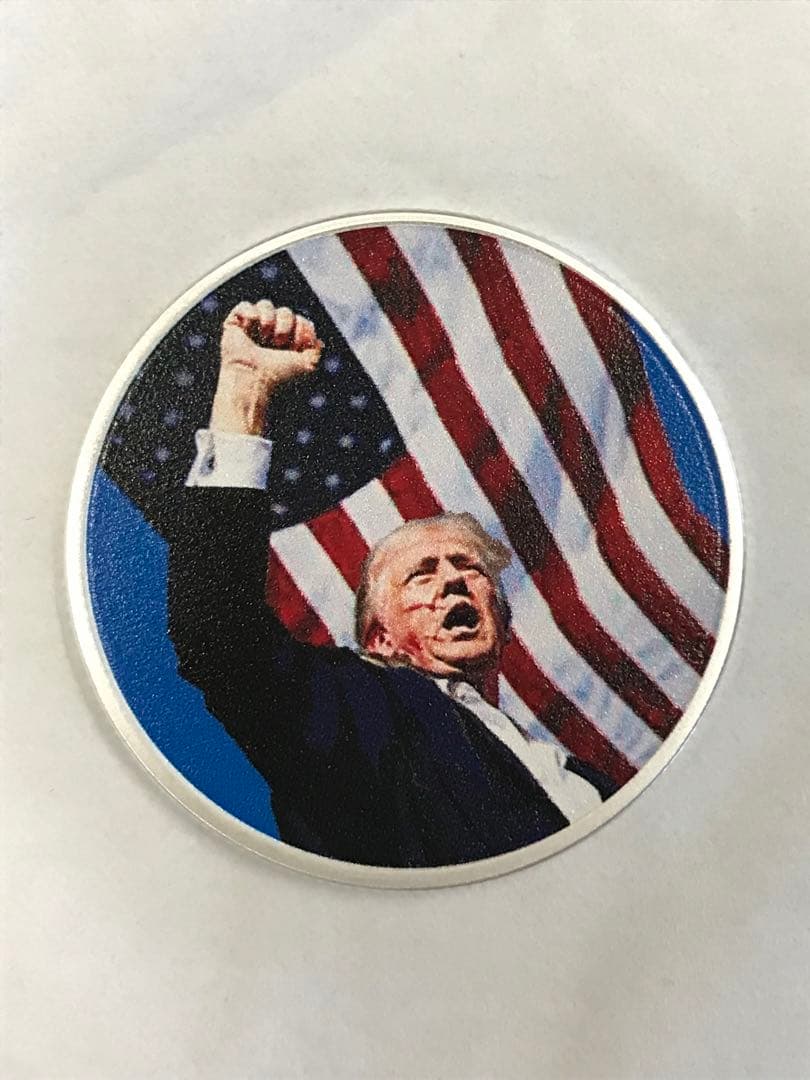 トランプ大統領 暗殺未遂 カラー銀貨 1オンス 999 純銀 カプセル入り