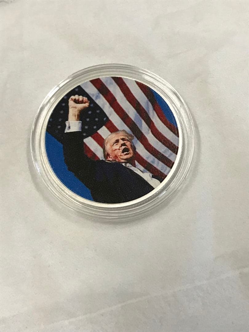 トランプ大統領 暗殺未遂 カラー銀貨 1オンス 999 純銀 カプセル入り