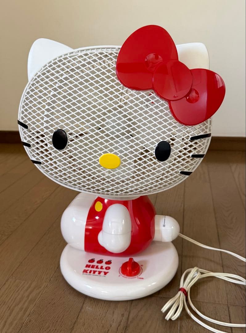 ハローキティ 扇風機 GPM-187KD 18cm