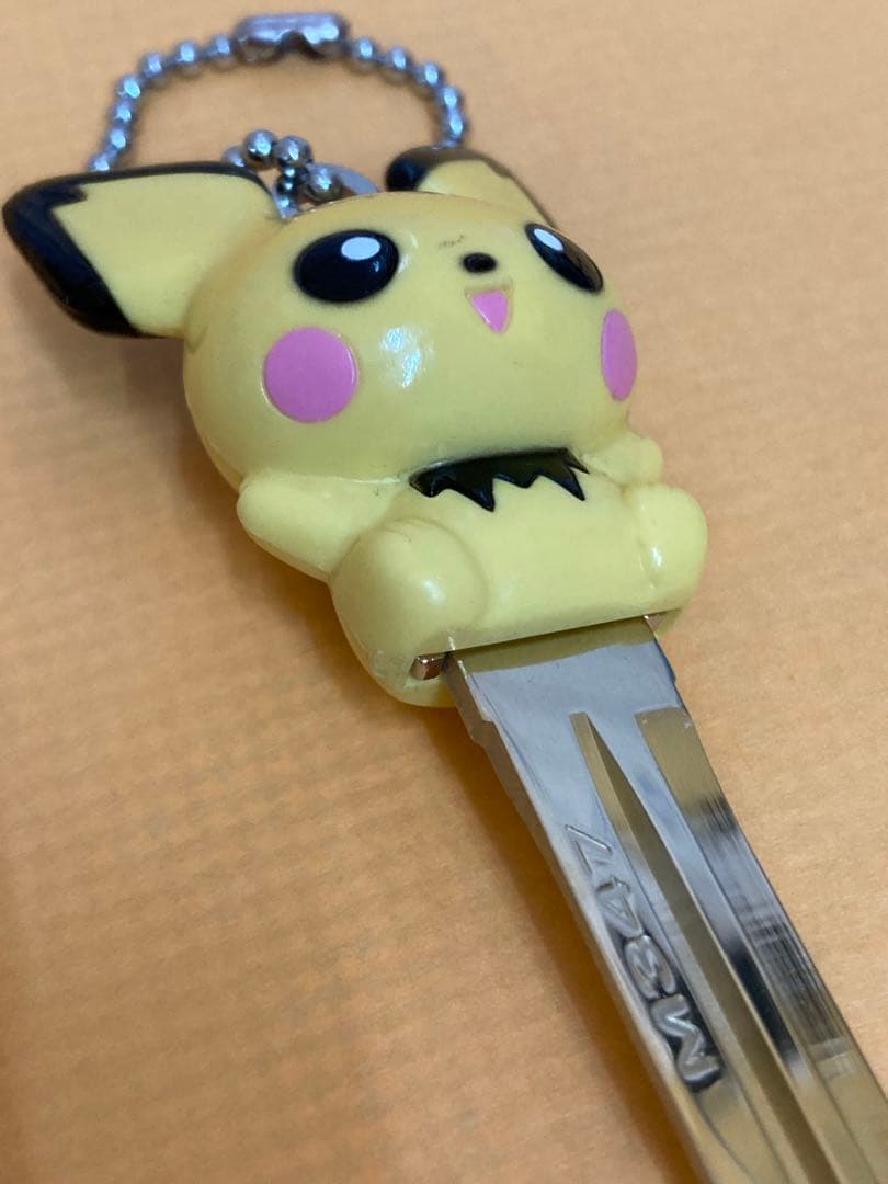 【1本¥6000】きゃらっキー ポケモン ピチュ 自動車のファッションキー
