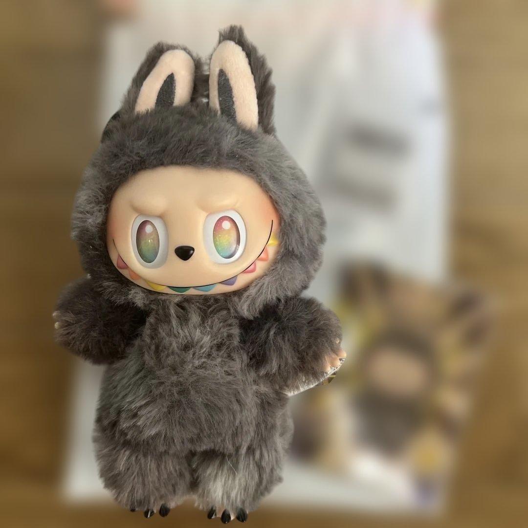 b*7様 【正規品】Labubu Big into Energy ラブブ シーク