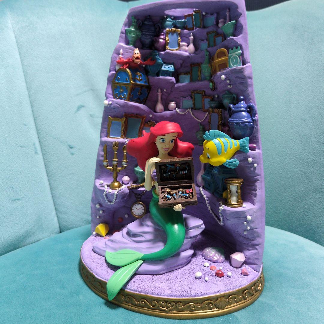 ディズニーストア　リトルマーメイド　アリエル　スノーグローブ