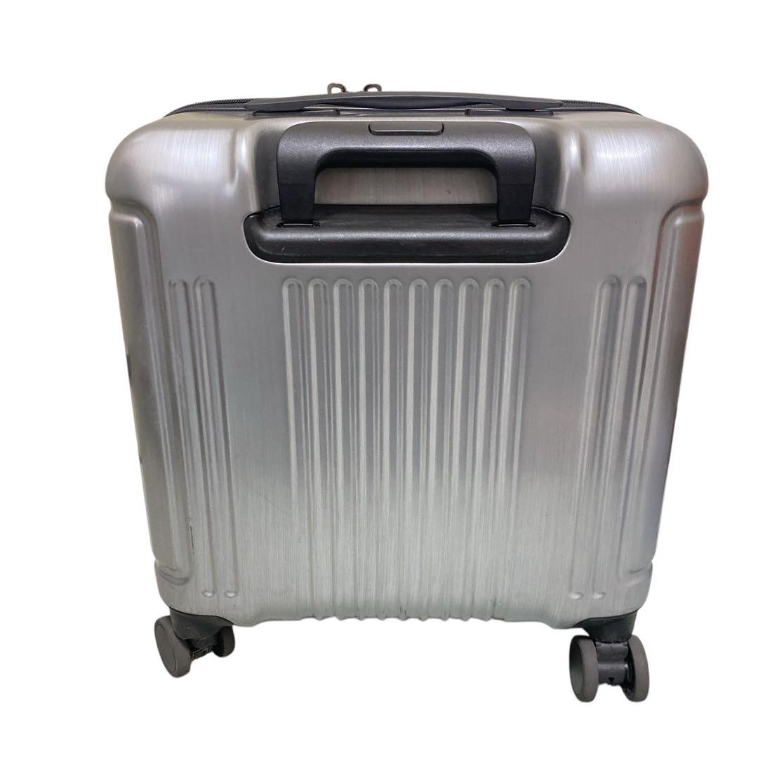 BERMAS INTER CITY フロントオープンスクエア4輪33L 39cm