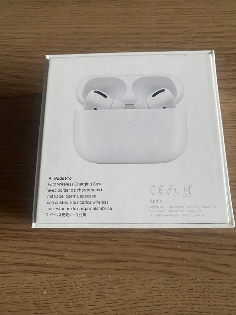AirPods Pro（第1世代）箱付き・付属品あり　イヤホンケース付き