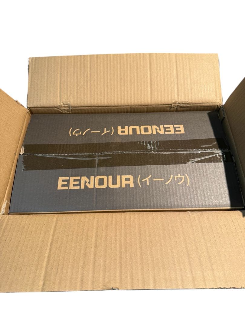 美品　EENOURインバータ発電機 GS900i-B