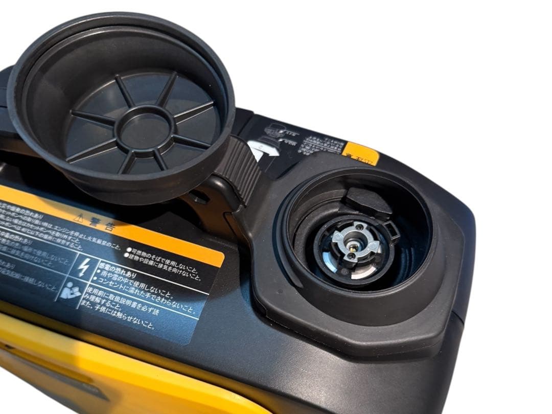 美品　EENOURインバータ発電機 GS900i-B