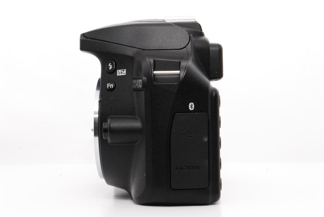 ぽぽーん ✨ほぼ新品 ✨Nikon D3400 ダブルレンズセット