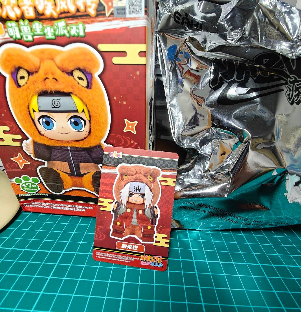 綱手、大蛇丸、自来也 ぬいぐるみ　3個セット